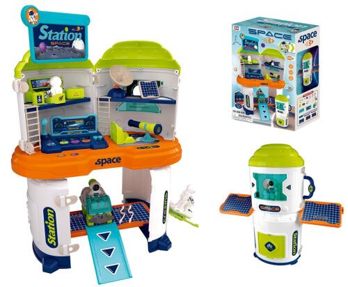 Космическая станция в форме ракеты, 008-503