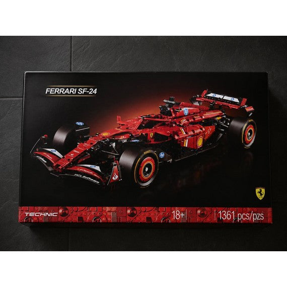 Набор конструктора Ferrari SF-24 Формула-1 – 1361 деталь D2510-1406
