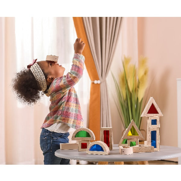 Constructor din lemn cu inserții transparente colorate din 16 elemente SKU: 44565