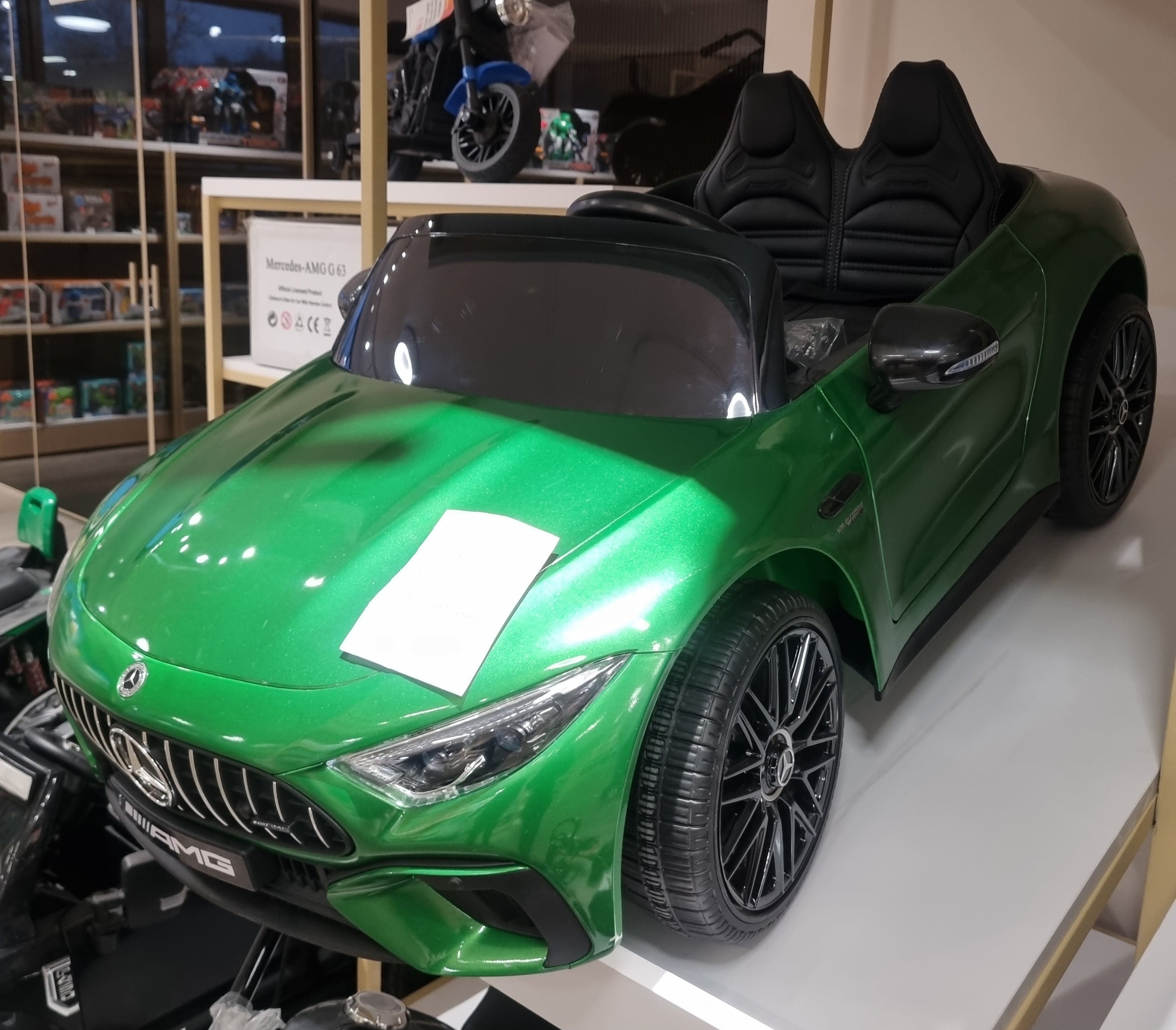 Mașină electrică Mercedes Benz SL63 AMG 24V 4WD, verde lucios, model DK-SL63