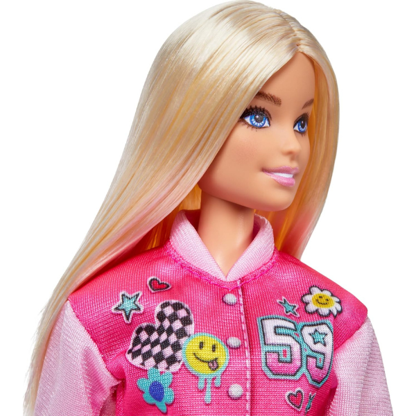Păpușa Barbie „Costumul Școlar Fericit” HRG84 (mg)