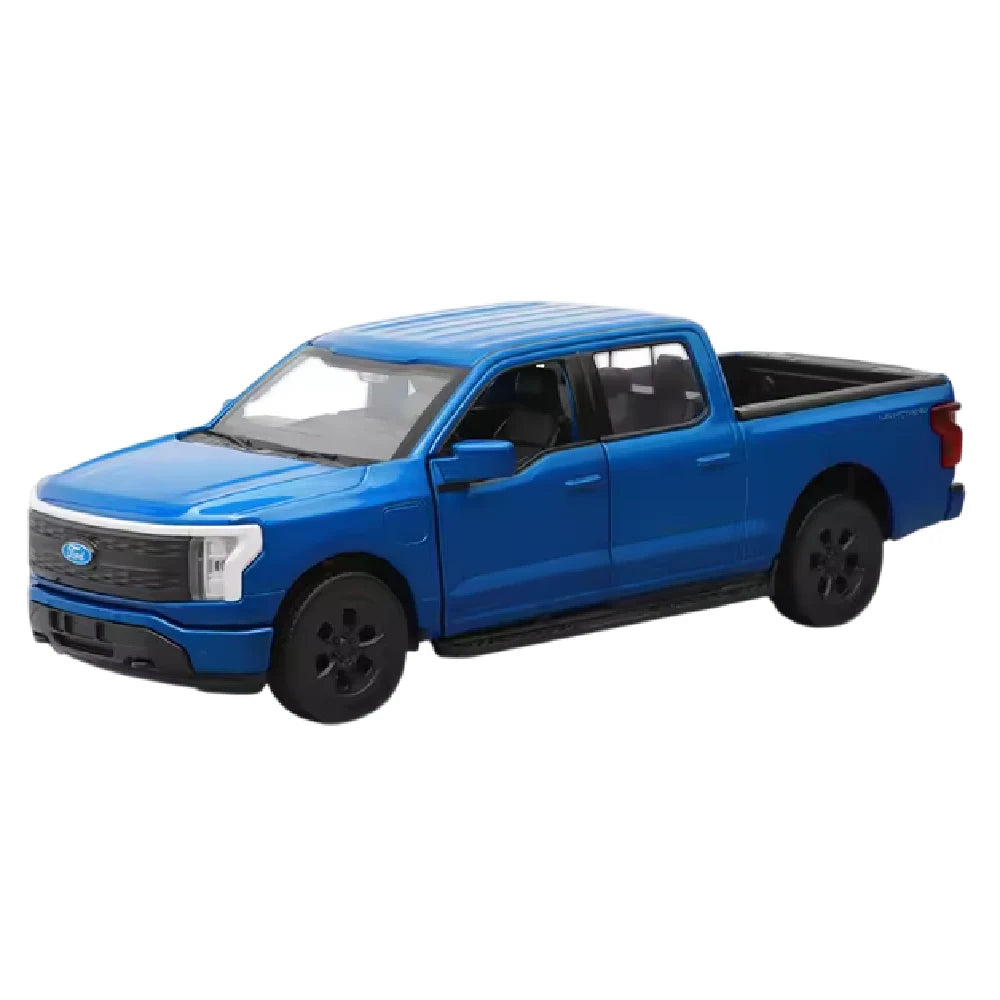 (10017) F-150 Lightning Platinum (двери открыты)