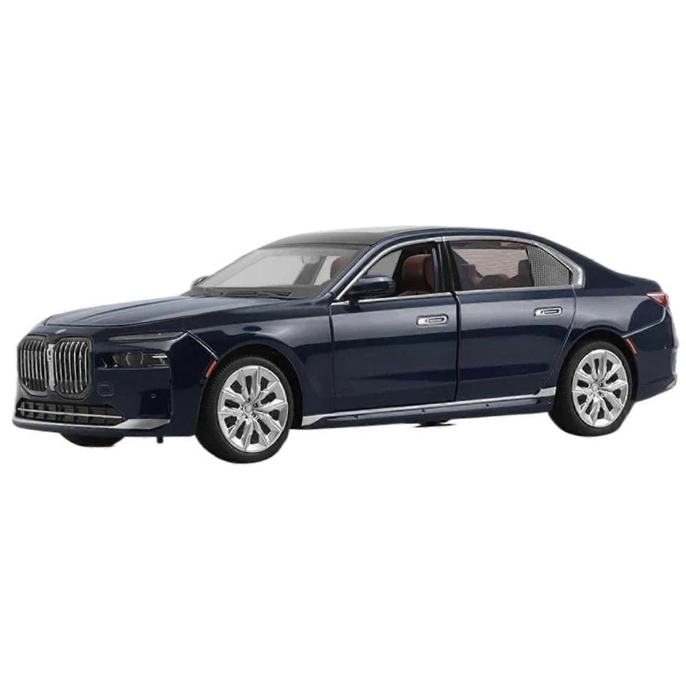 (68283A) 1:24 BMW I7 (двери открыты)
